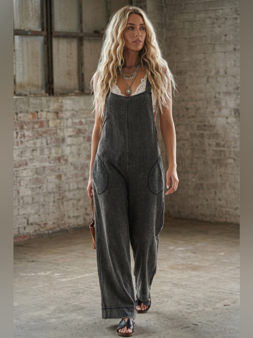 NWT Washed Black Gauze Textured Open Back Pocket Jumper Jumpsuit Overalls - Picture 2 of 6